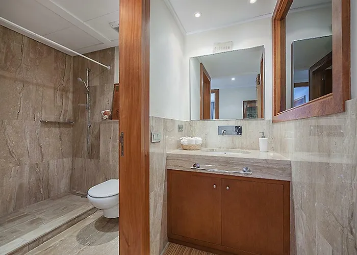 Apartment Vora Dor *